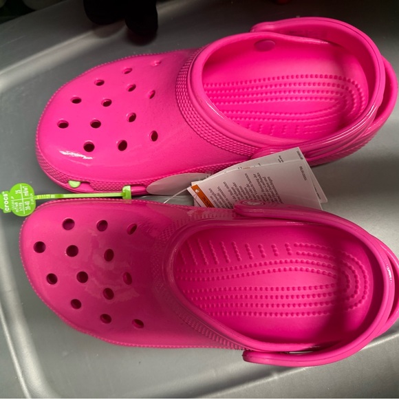 Pink Crocs - Picture 2 of 4